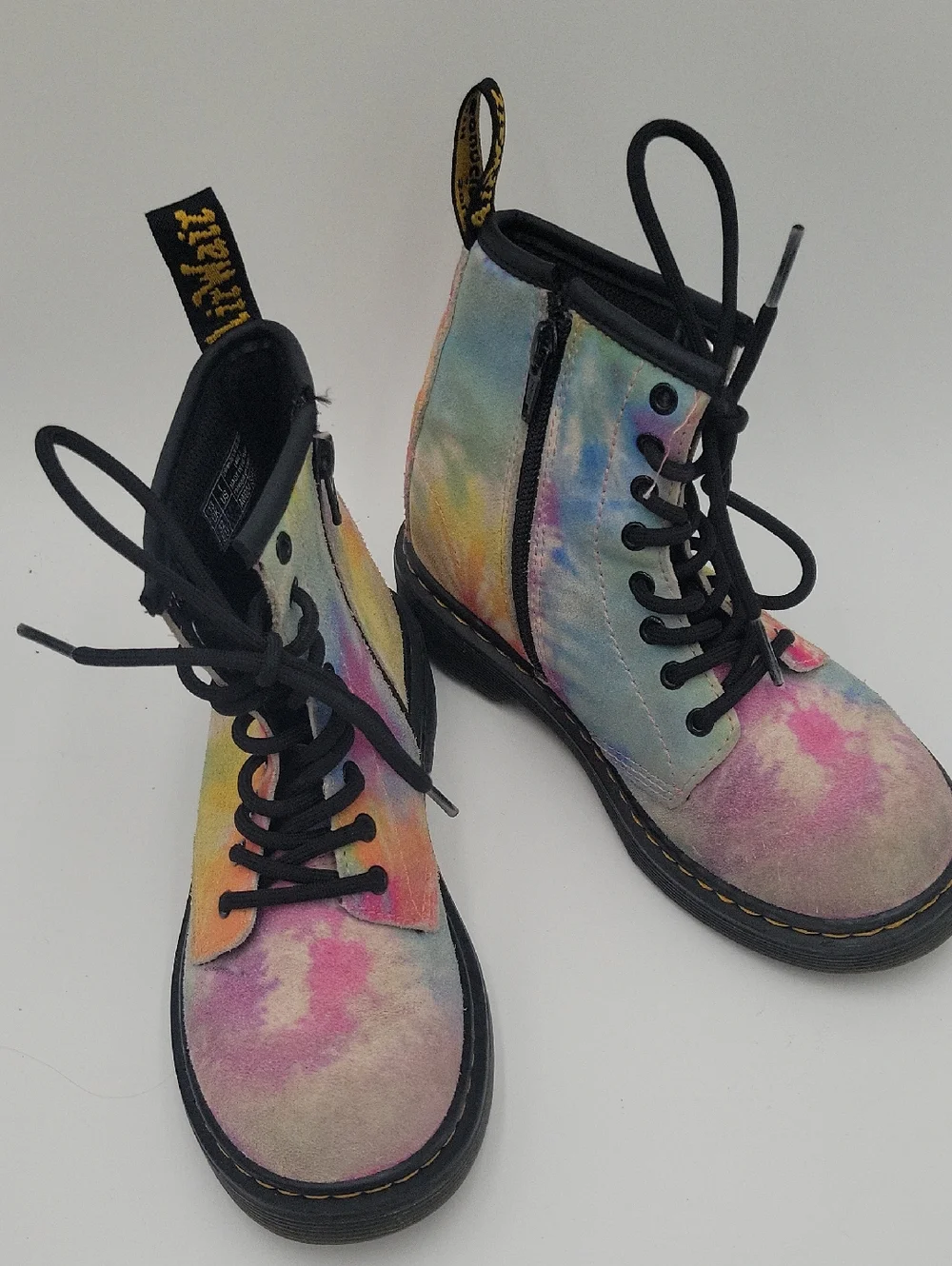 Dr. Martens Kids Tie-Dye Pastel Lace-Up Boots